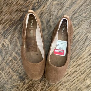 TOMS suede flats women’s size 7 brown ballet